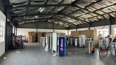 WhatsApp Image 2025-12-15 at 09.06.00 (1).